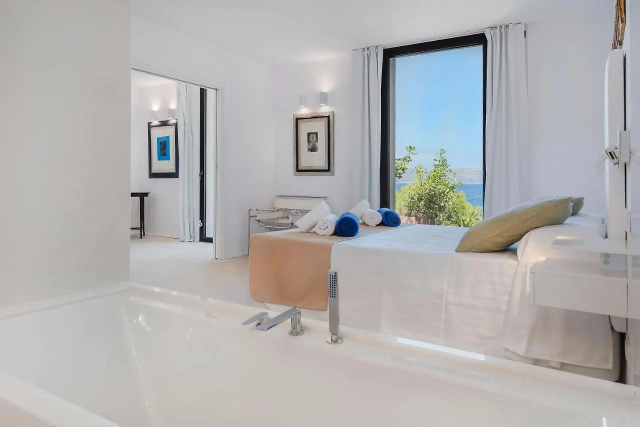 Villa Seablue By Esteva Emerald Stay Alcudia  Alcudia (Mallorca)